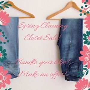 MINIMALIST SALE! CONSIDERING OFFERS!!! 👚 👖 👠